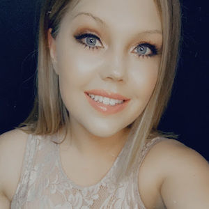 Meet your Posher, Krystal